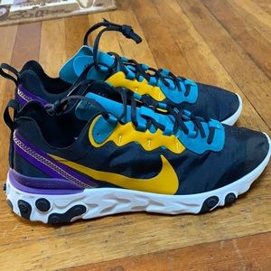 Nike react 55